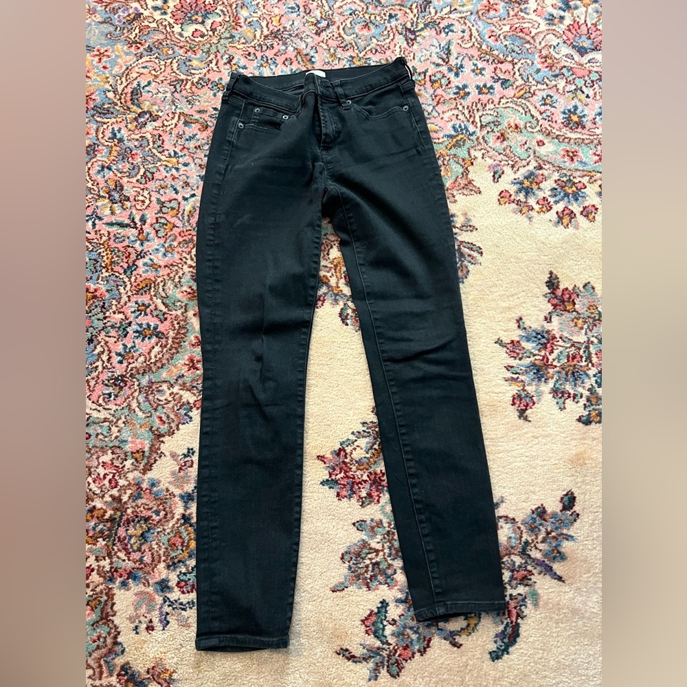 Women’s J Crew black toothpick jeans